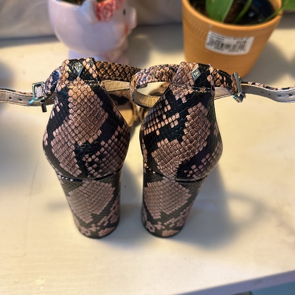 Sam Edelman animal print heels - Picture 6 of 10